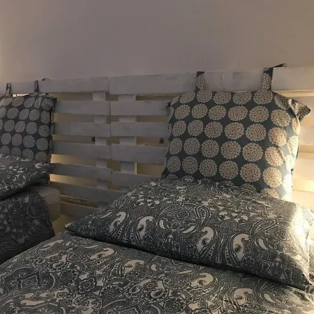Questa Casa Non E Un Ciu-atr 9390-9 Рим
