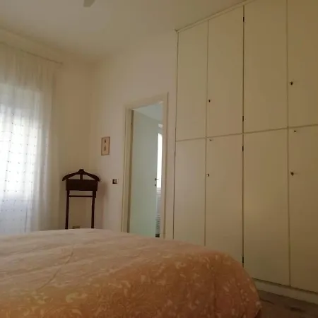 Questa Casa Non E Un Ciu-atr 9390-9 Апартаменты *