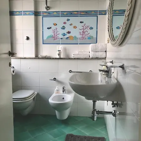 Questa Casa Non E Un Ciu-atr 9390-9 아파트 로마