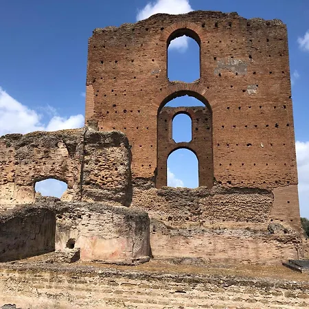 Questa Casa Non è Un Ciu-atr 9390-9 Appartamento